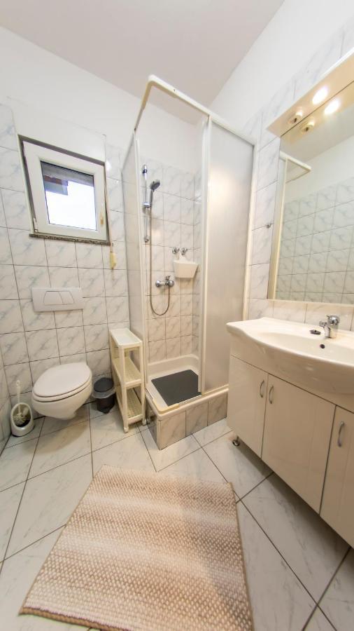 Planikovica Apartments Trogir Luaran gambar