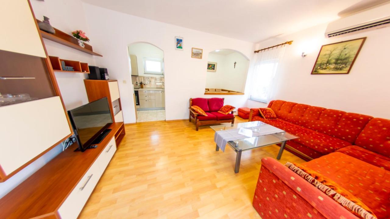 Planikovica Apartments Trogir Luaran gambar