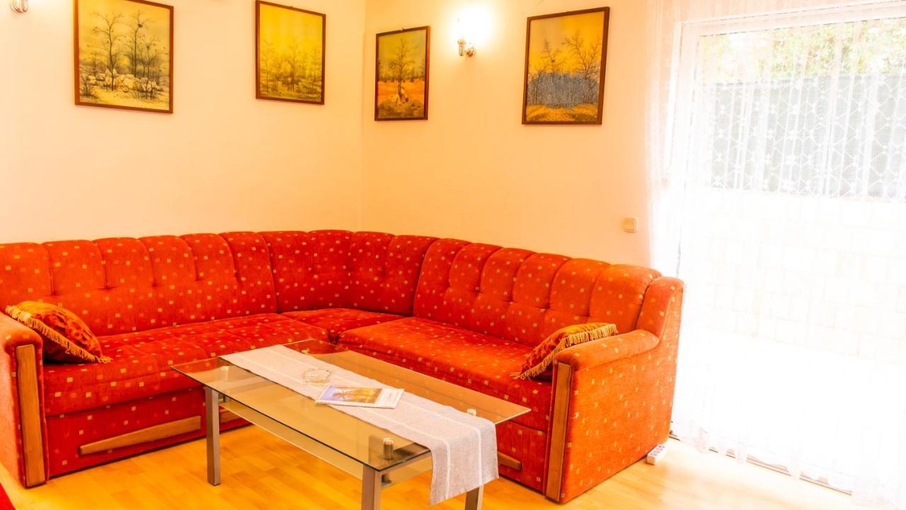 Planikovica Apartments Trogir Luaran gambar