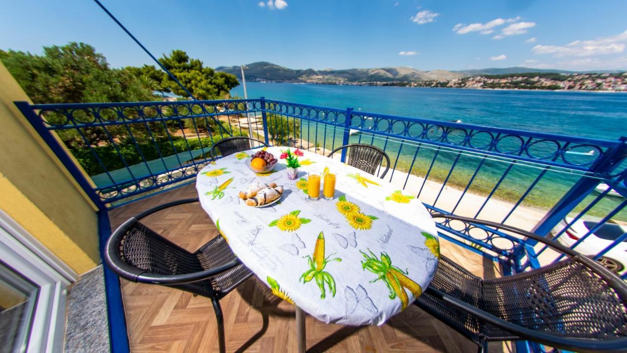 Planikovica Apartments Trogir Luaran gambar
